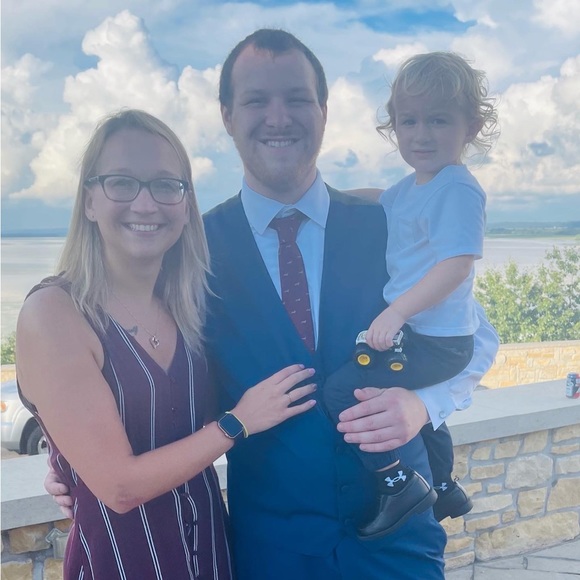 Meet your Posher, Stephanie - Picture 5 of 11